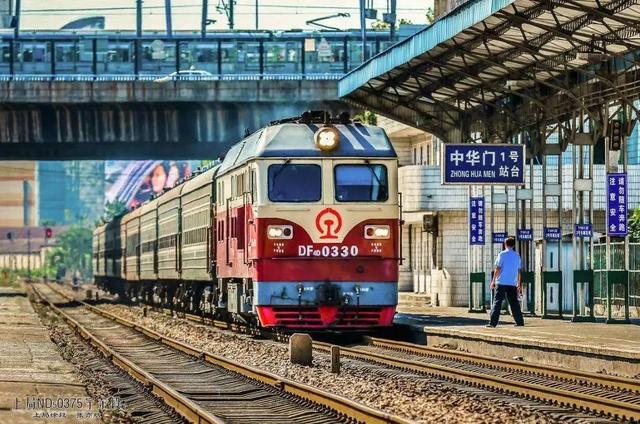 中央门汽车站网上订票『到中央门汽车站坐几号线』